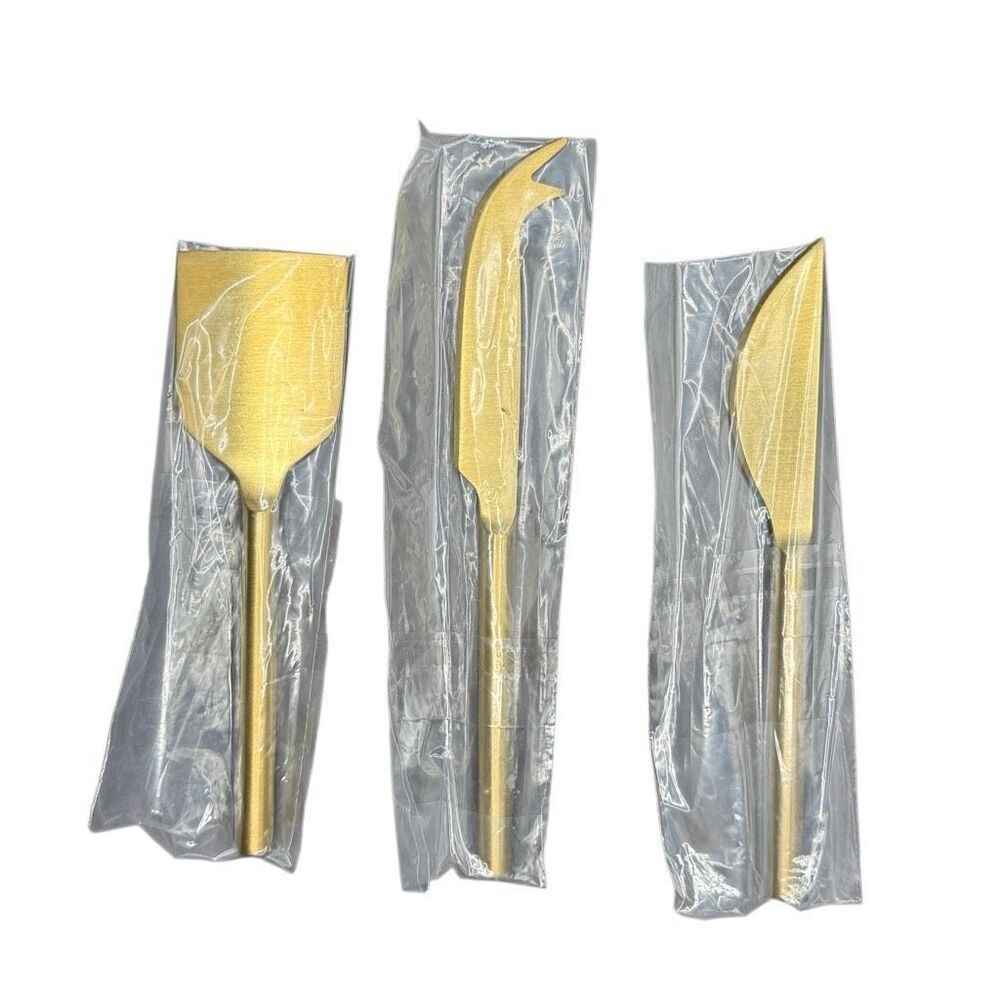 NWT Short Stories set of 3 cheese knives in gold